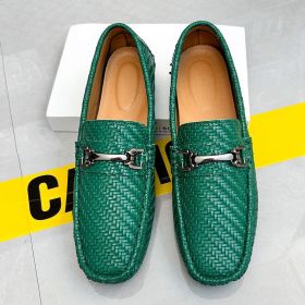 2024 men's bean shoes casual leather shoes with a slip-on loafers (colour: green, size: 41)